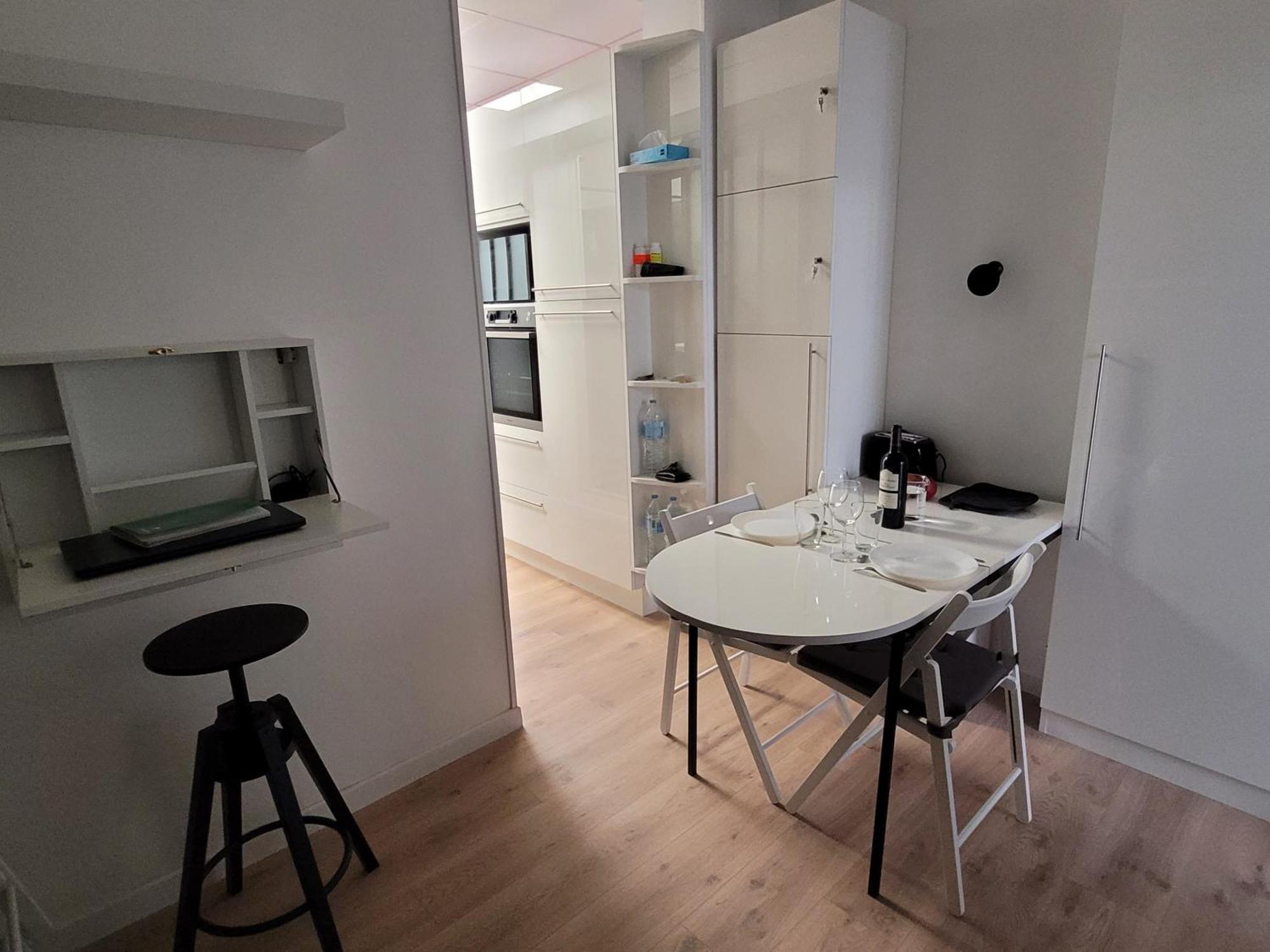 Studio Bien Equipe Au Calme A Montmartre Париж Екстер'єр фото